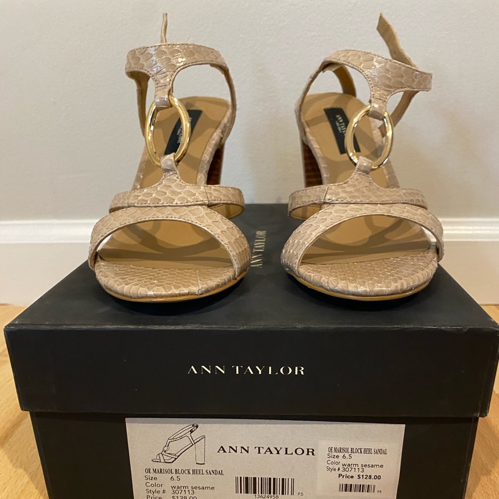 Ann Taylor Textured Tan Sandals
